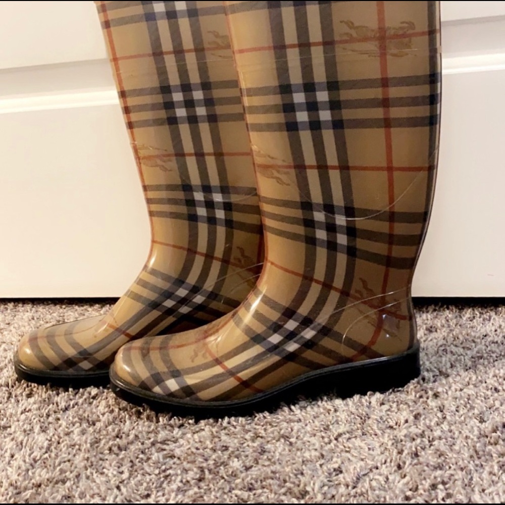 Burberry Boots